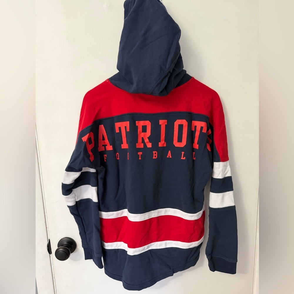 NFL Patriots Long-Sleeve Hoodie - Picture 2 of 4